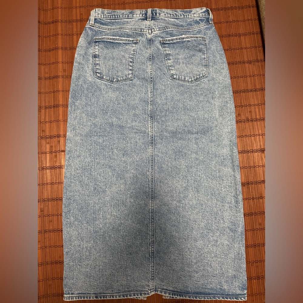 Universal Thread Blue Denim Skirt